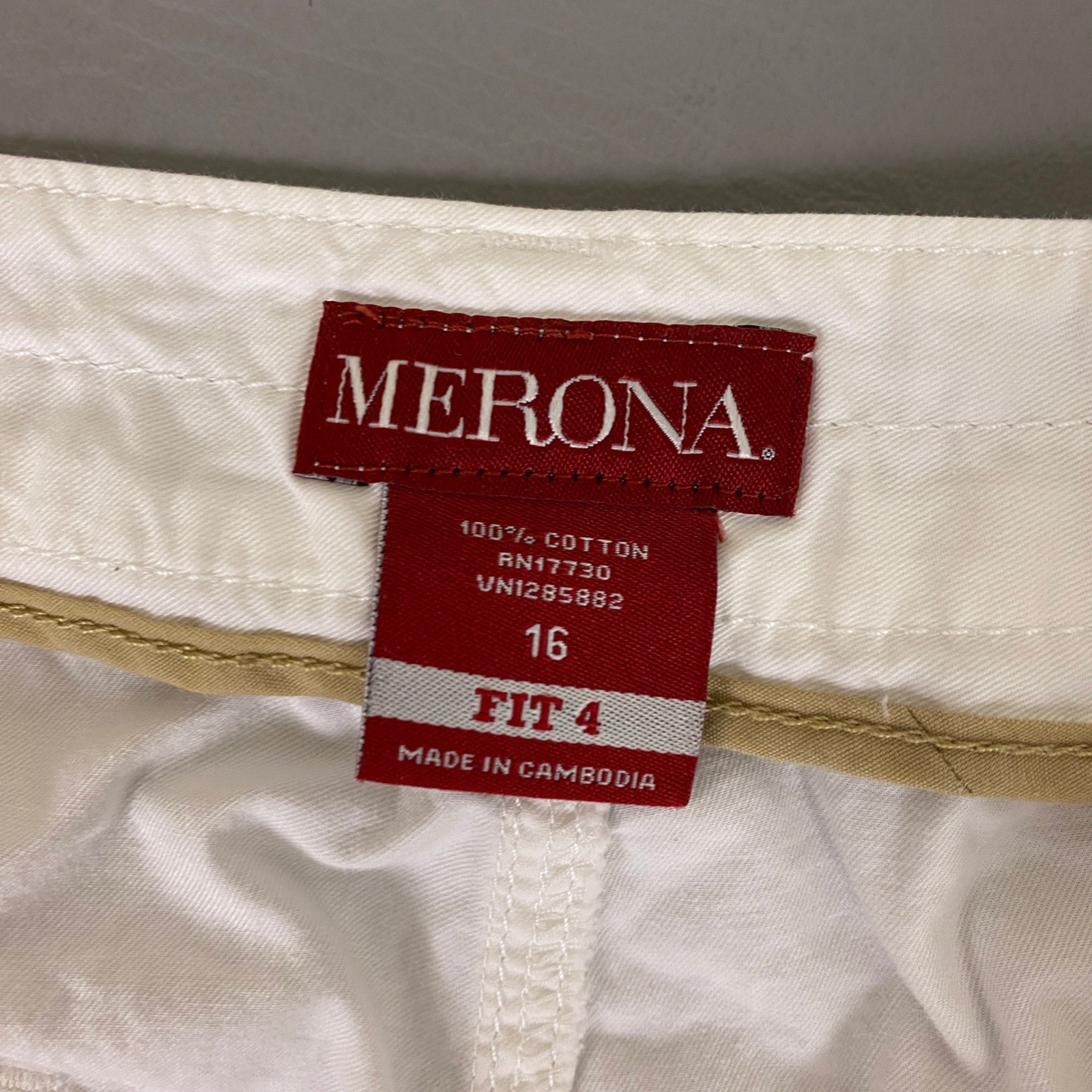 Merona Cargo Capri Pants Women’s Size 16 White Cotton Fit 4 Drawstring Hem