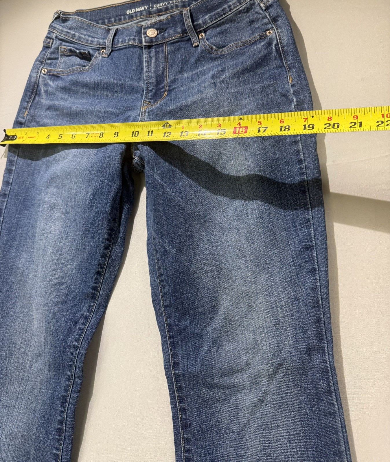 Old Navy Curvy Profile Skinny Jeans Women’s Size 6R Blue Mid Rise Denim