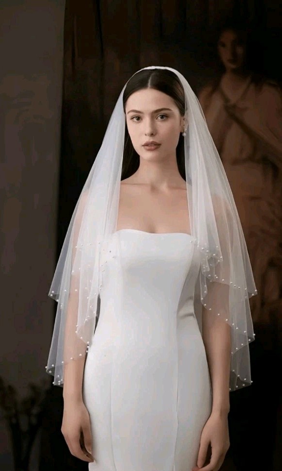 Pearl Edge Wedding Veil 2 Tier Beaded Bridal Veils Fingertip Length White Veil