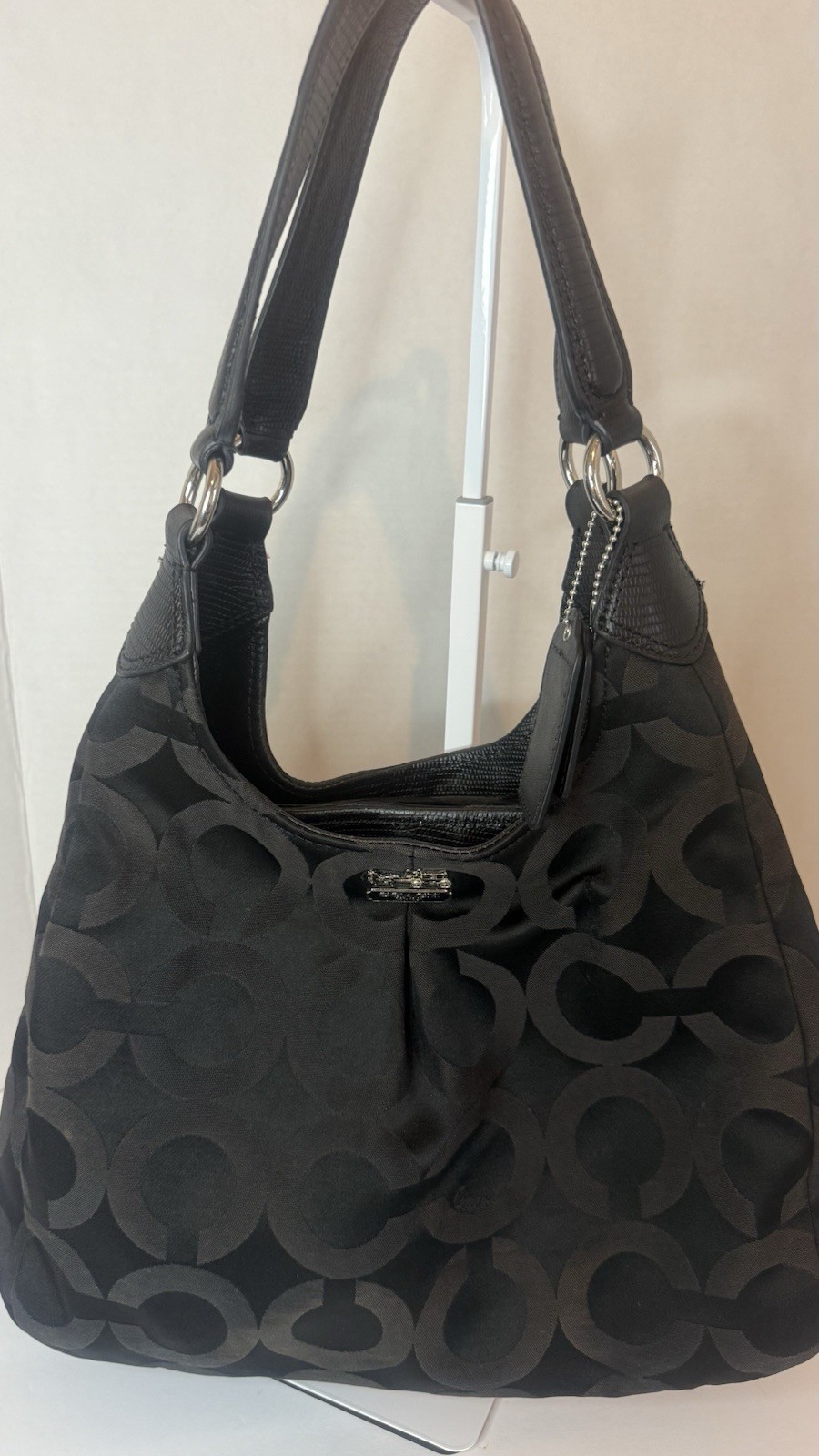 Coach Signature C Black Shoulder Bag, Zip Closure, Red Lining, Hang Tag