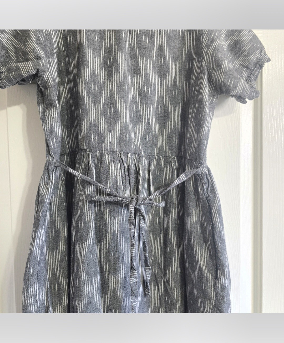 EMMA Gray Ikat Woven Midi Dress Short Sleeve Nursing Zipper Opening
