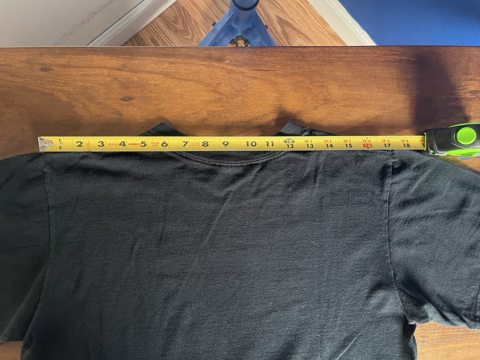 Vintage Early 2000’s Nirvana Fender Guitar Neck T-Shirt Anvil Tag Black Grunge
