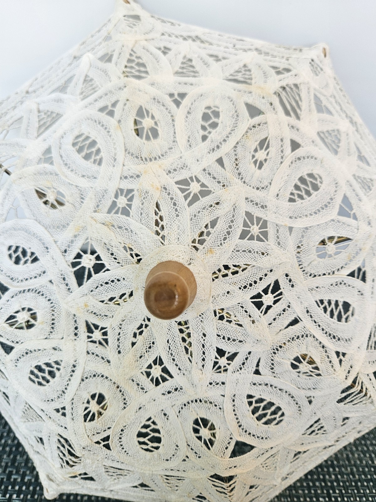 Mini Victorian Style Ivory Lace Parasol Umbrella for Women w/ Wooden Handle