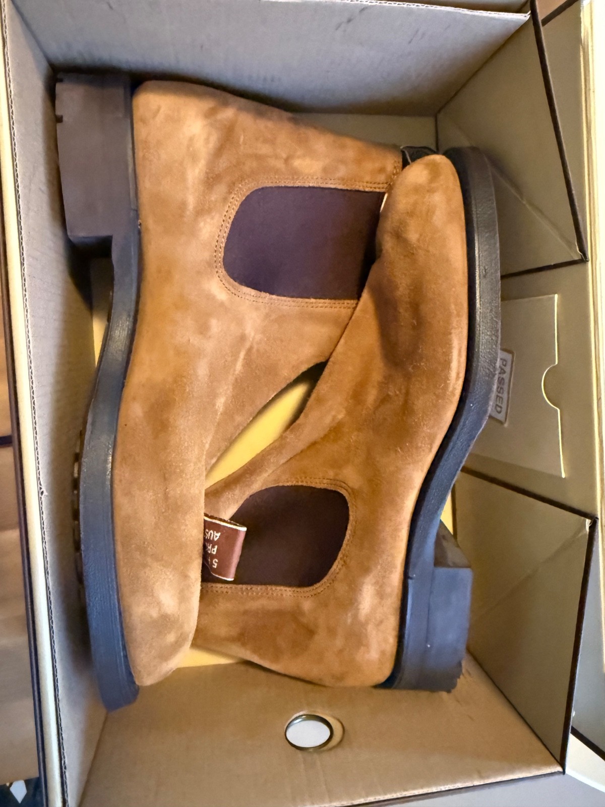RM Williams Gardener Tobacco Suede