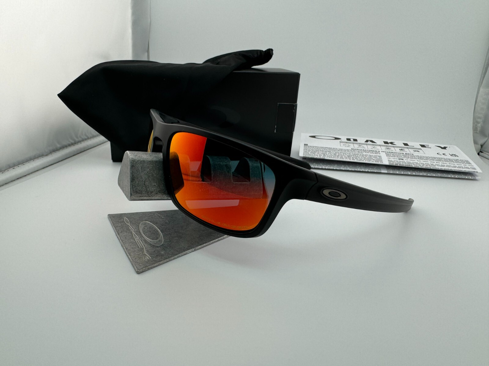 OAKLEY SLIVER STEALTH MATTE BLACK W/ RUBY IRIDIUM POLARIZED SUNGLASSES OO9408-06