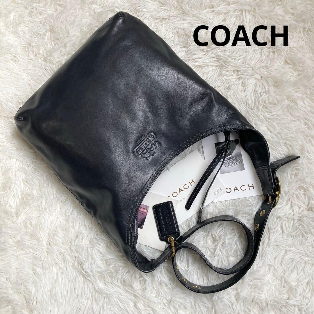 COACH Legacy Bleecker bucket style Black Leather
