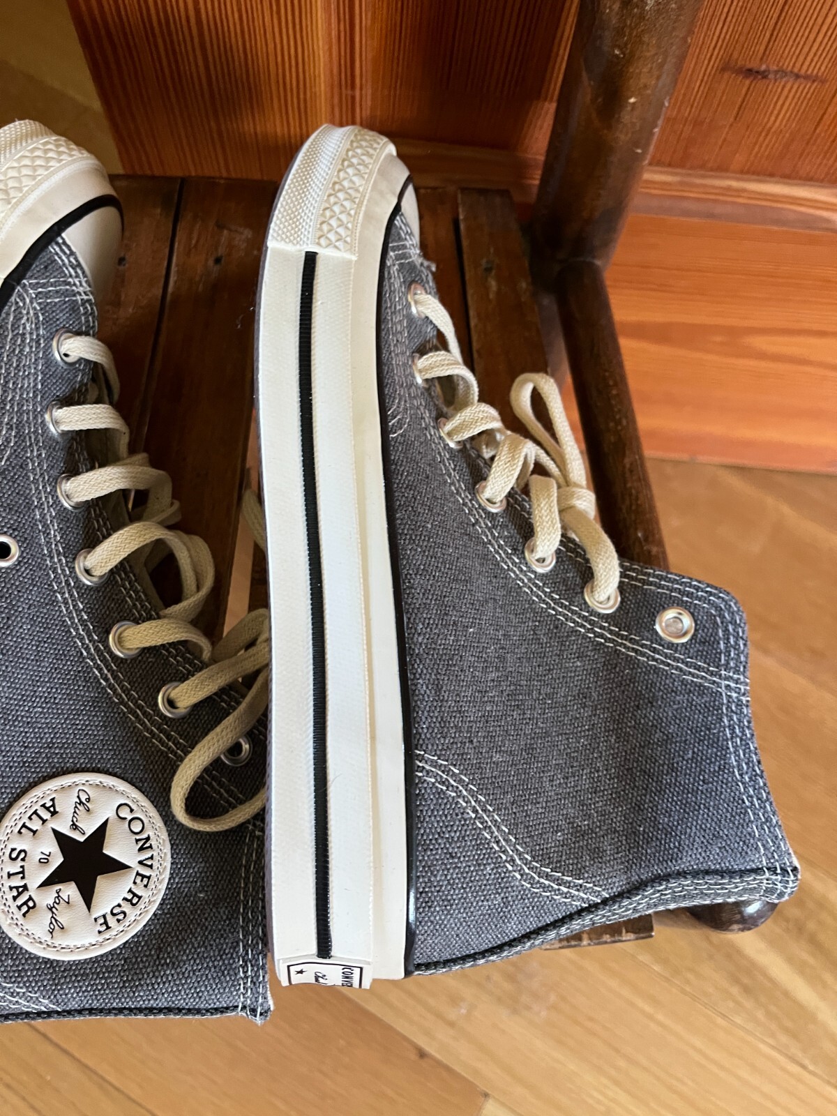 Chuck Taylor Converse Gray Blue Denim w Cream High Top Tennis Shoes Women’s Size