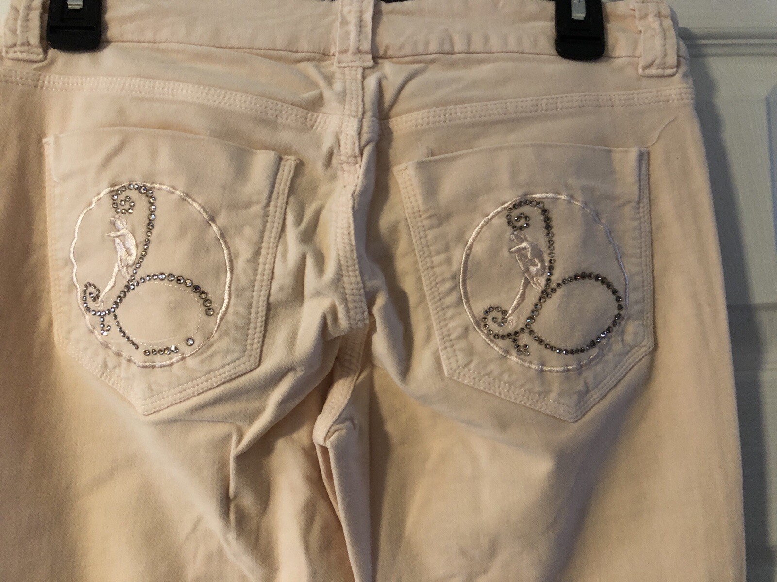 Bebe Size 27 Stretch to the fabric Good Condition
