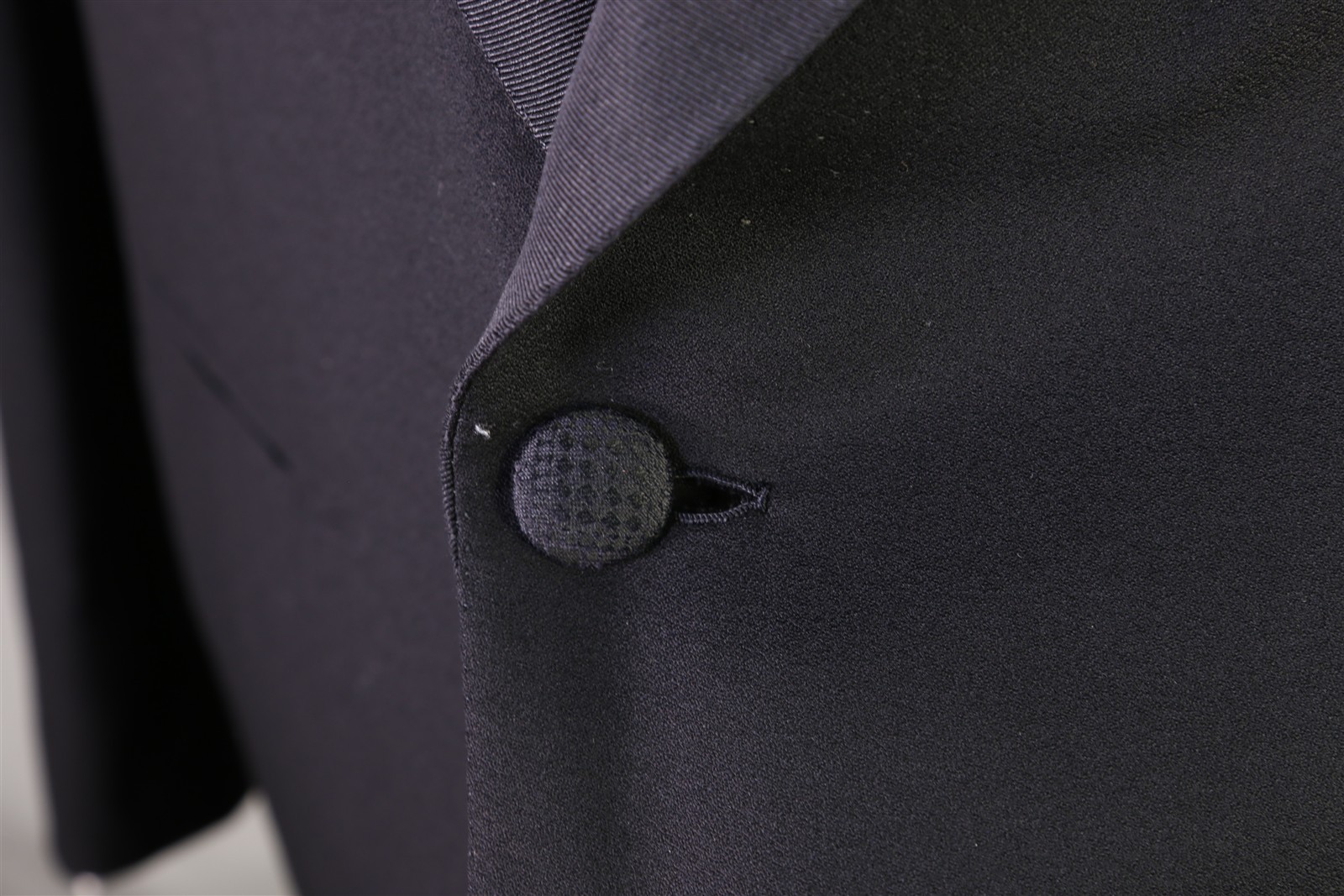 Brioni Black Peak Lapel Tuxedo Formal Wedding Blazer Jacket Pure Escorial 48R