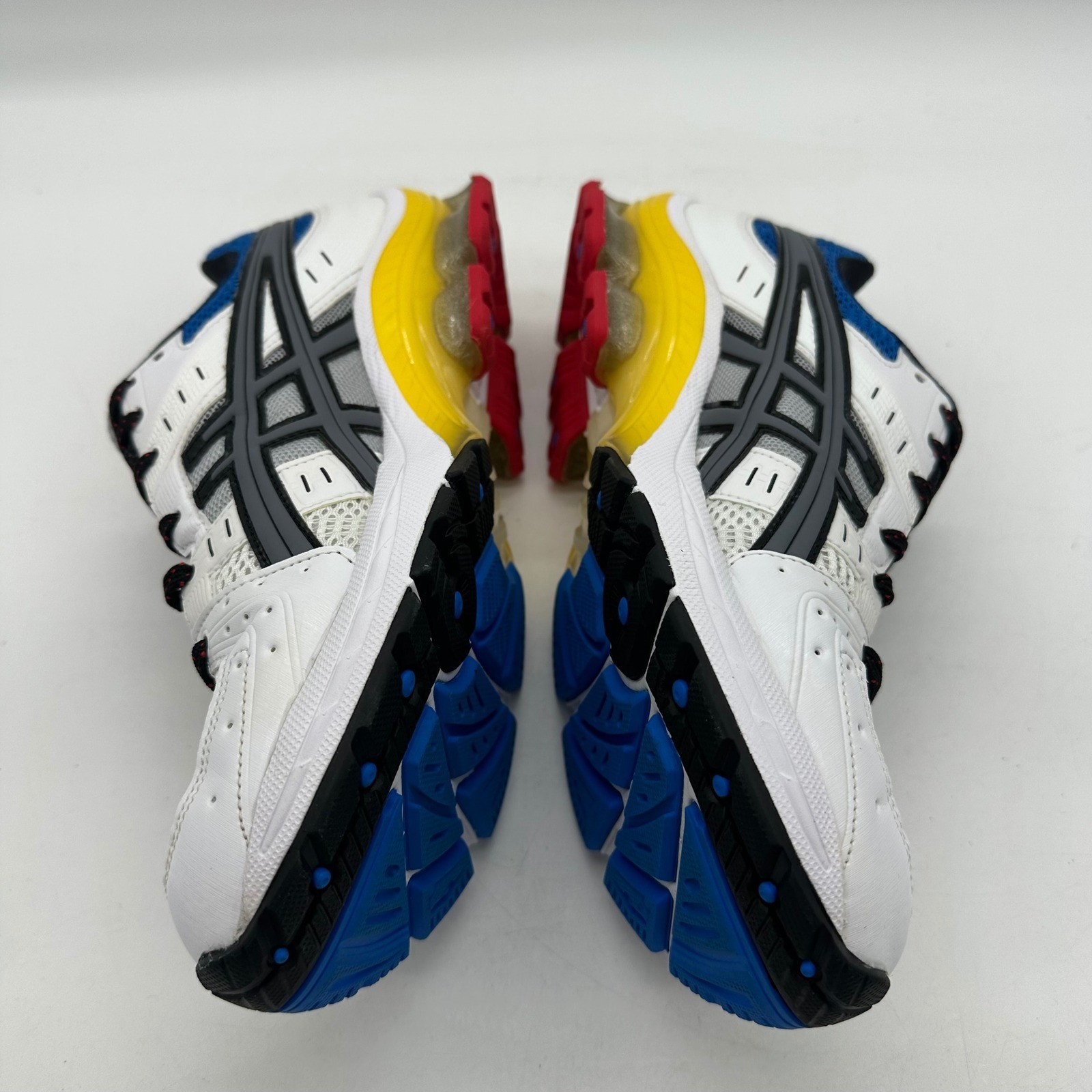 ASICS 1021A117 Mens Size 9.5 Gel-Kinsei OG White/Metropolis IGS Running Shoes