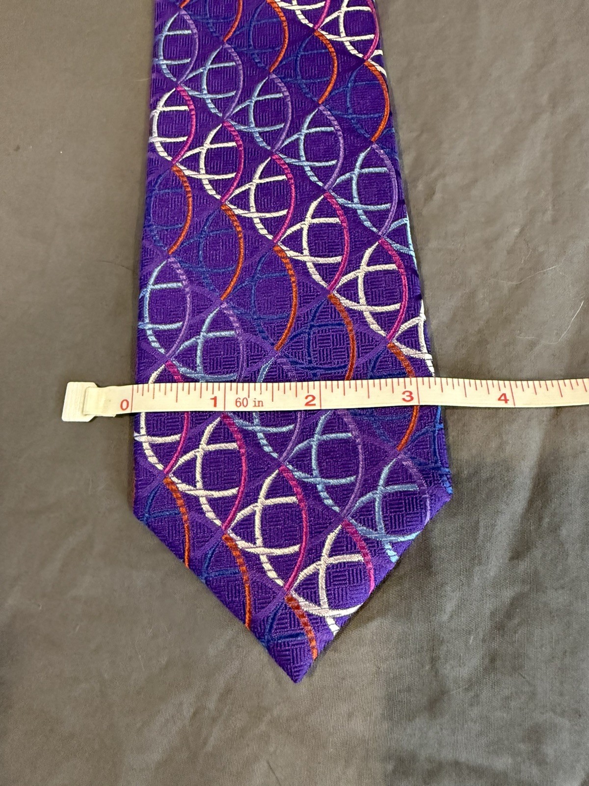 Paul Fredrick Silk Tie Necktie Purple Club Crest Heraldic Made in Italy 58×3.25