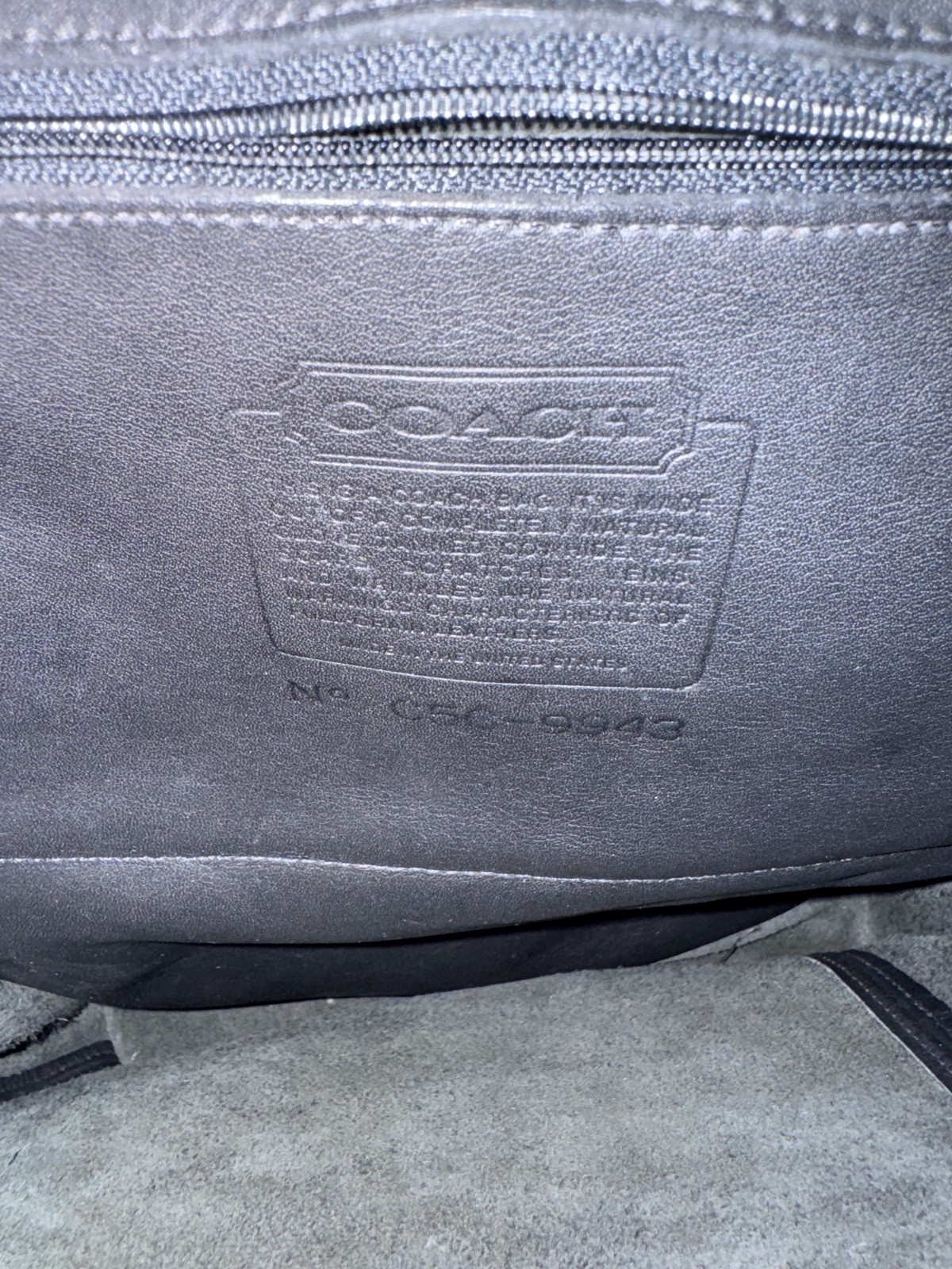 Coach 9943 LARGE Vintage Black Leather Drawstring Backpack w/Turn Lock Closure