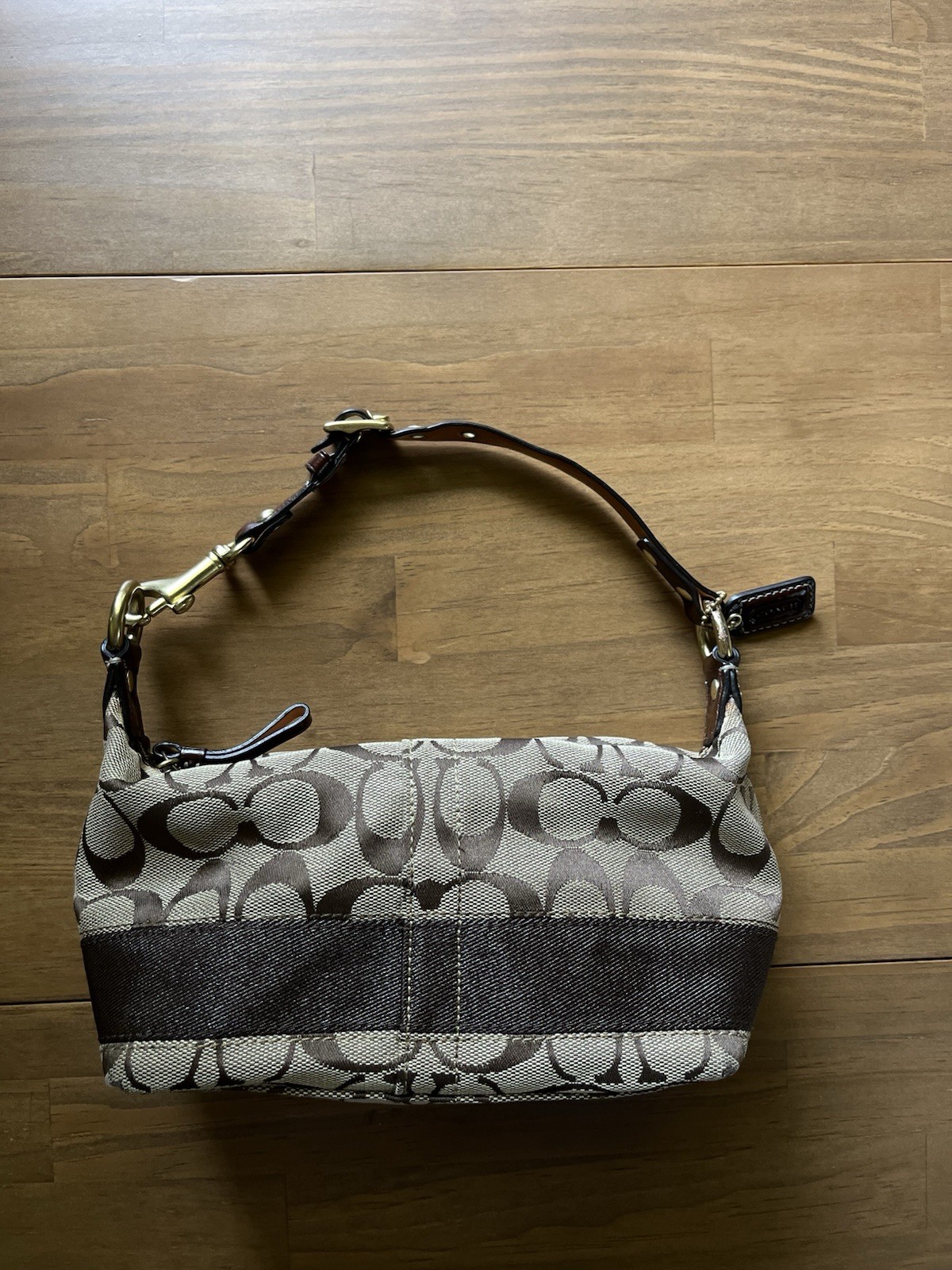 2009 Vintage Coach Signature Small Shoulder Bag