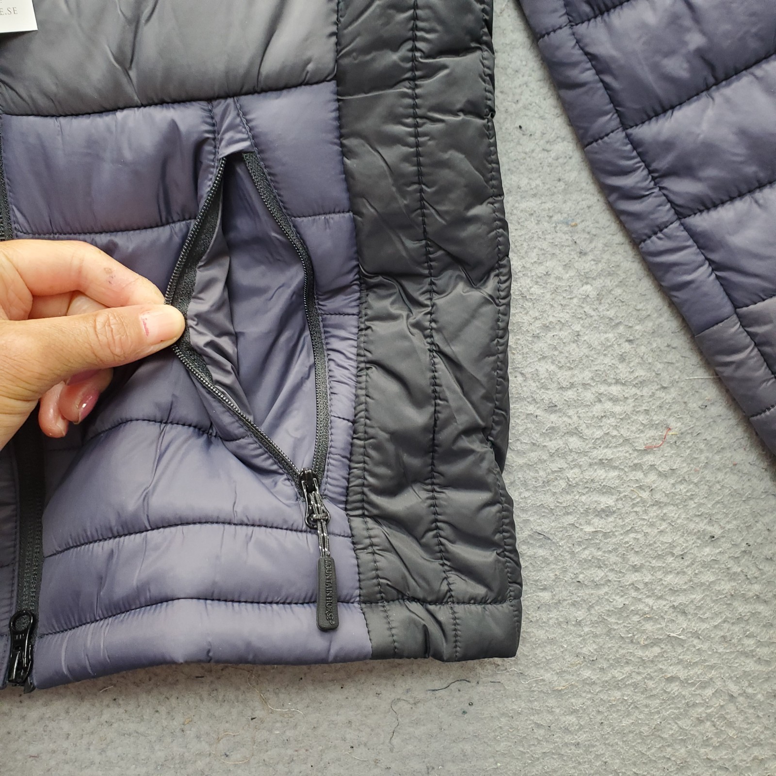 Mountain Horse Puffer Jacket Women Small Multi Quilted Hooded Long Sleeve Zip-Up