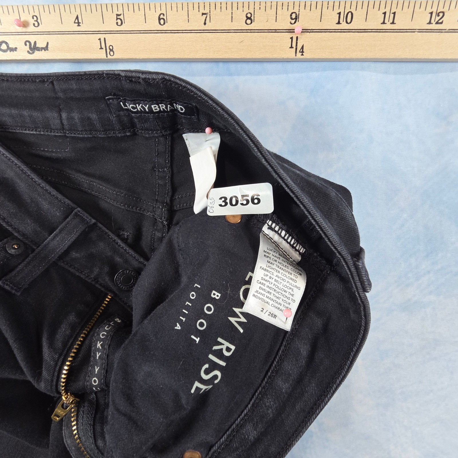 Lucky Brand Lolita Boot Black Low Rise Bootcut Jeans Womens 2/26R Stretch Denim