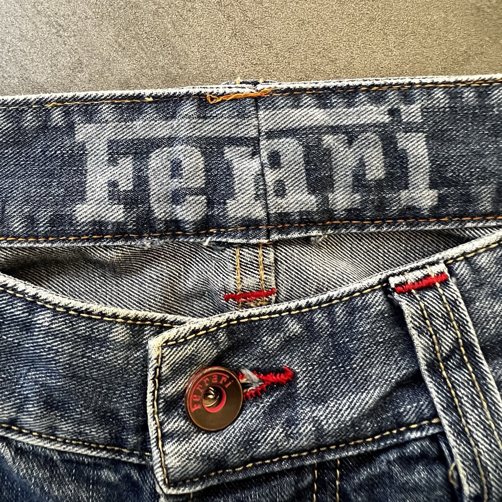 VTG Ferrari Button Fly Blue Denim Jeans Leather Logo Italian Men’s 33×30.5 IT 50