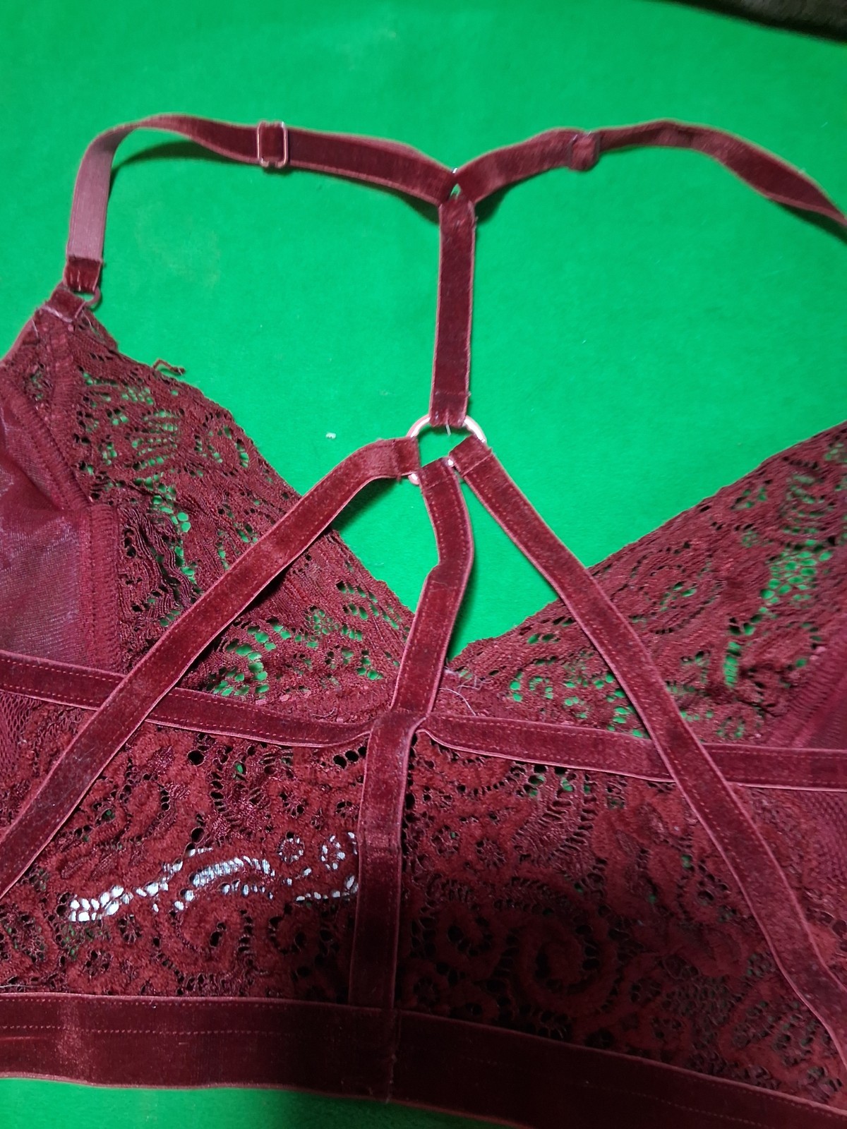 Intimately Free People Longline bralette Med Berry Sheer & Floral Lace Pullover