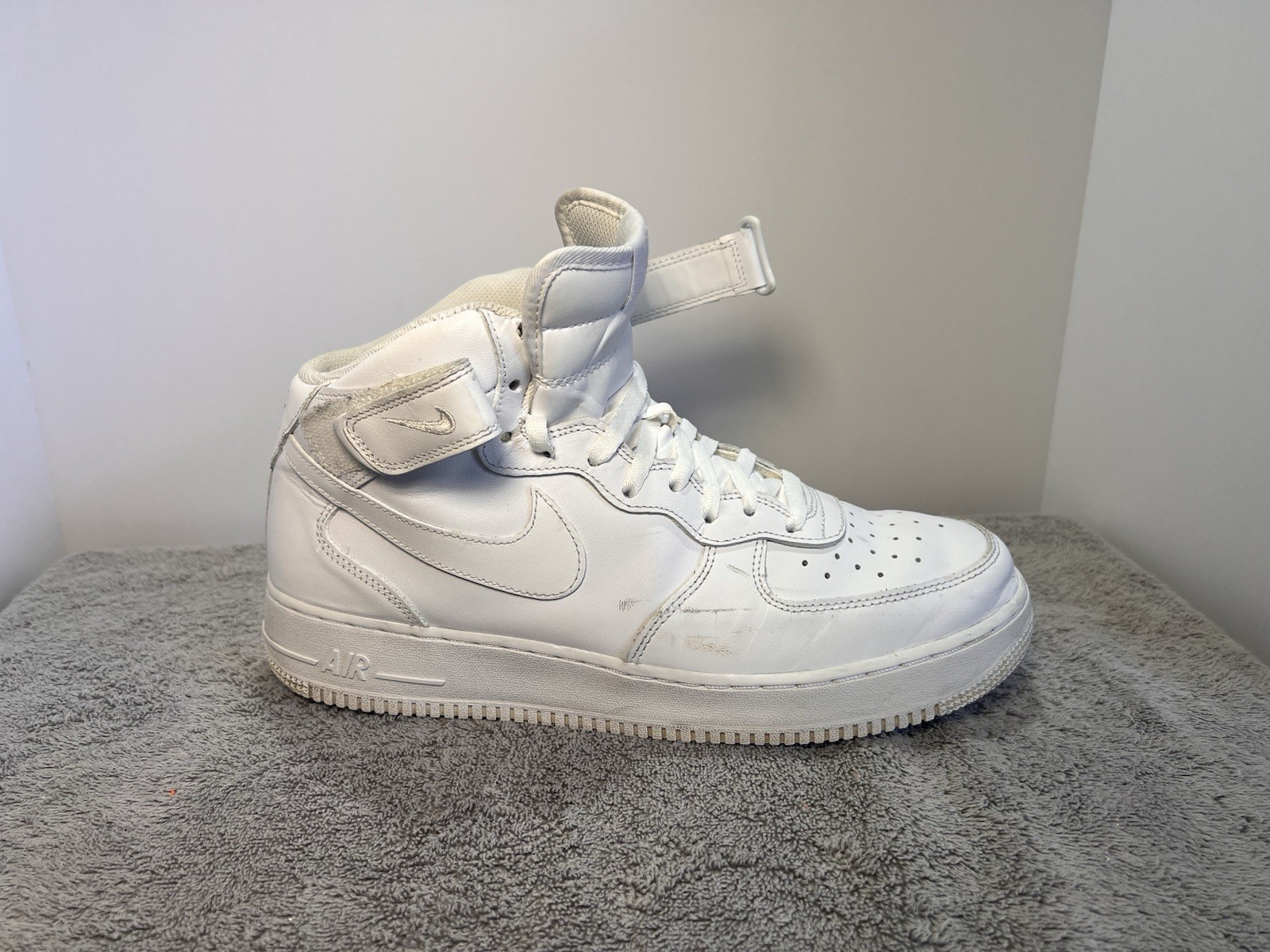 Nike Air Force 1 High 07 Triple White Mens Size 11.5 Leather Strap Sneakers