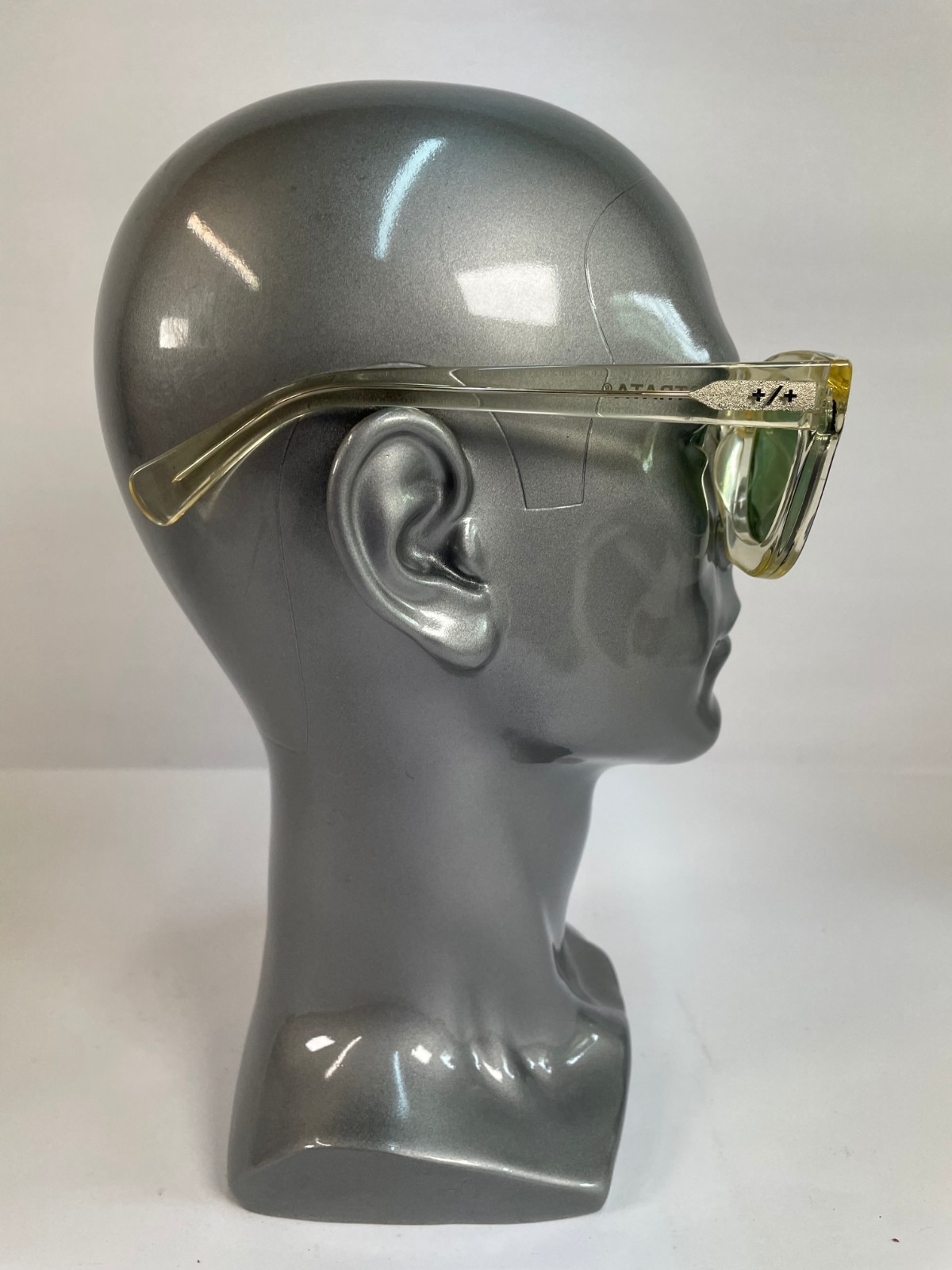 Strata Roadcase Clear Champagne Sunglasses Bottle Green Lenses