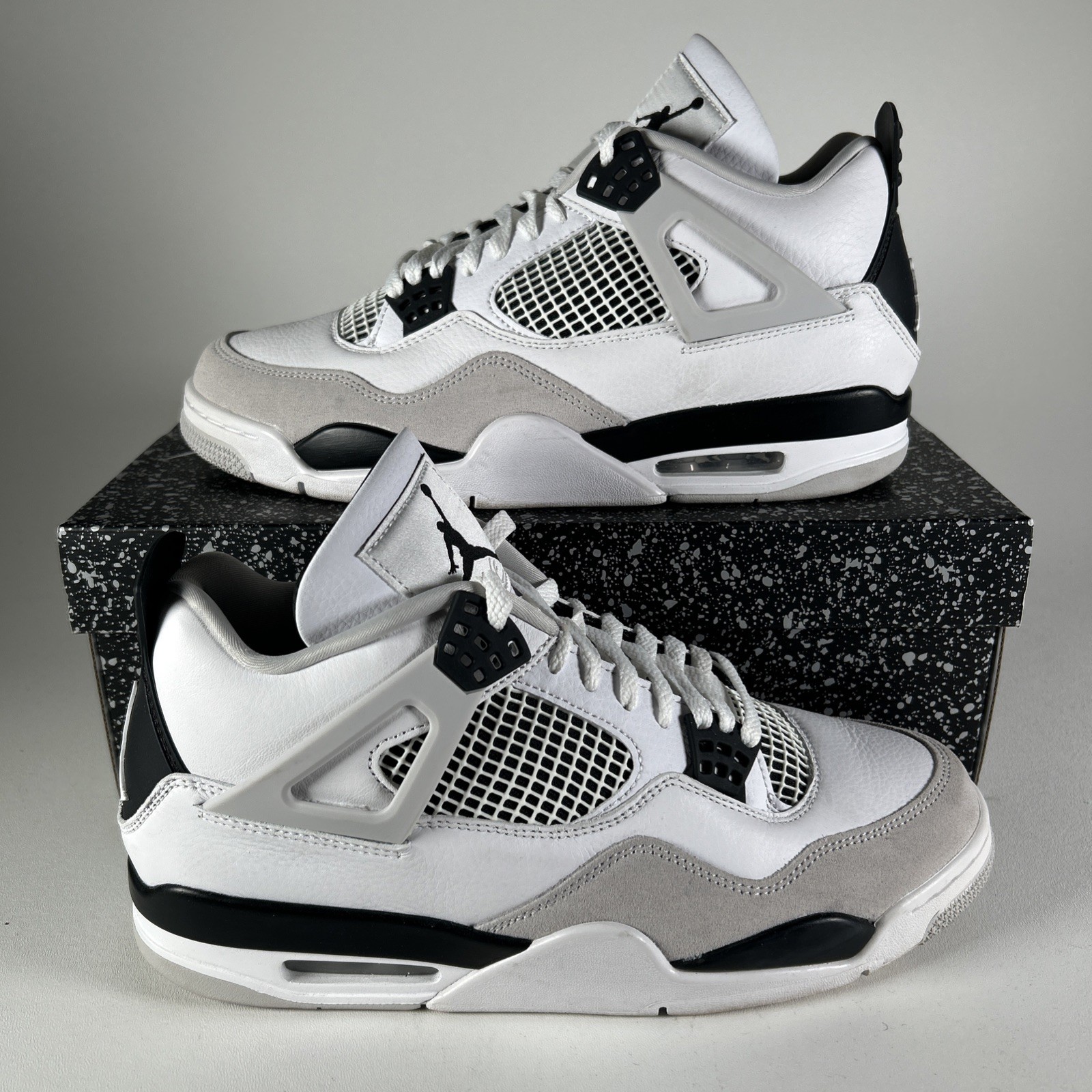 Size 10.5 – Jordan 4 Retro Mid Military Black