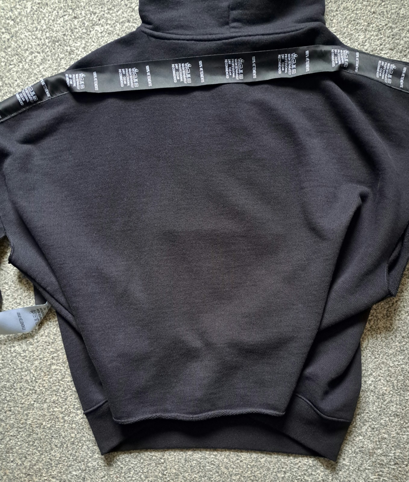 Vetements Authentic Tape Hoodie Black SS18 Women’s S Oversized Made In Portugal