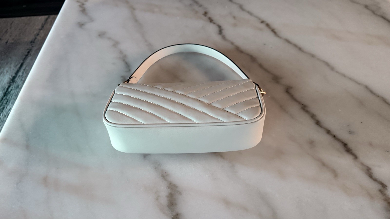 NEW Tory Burch Kira Chevron Shoulder Bag Ivory – Luxury Gift Wrapped with Origin