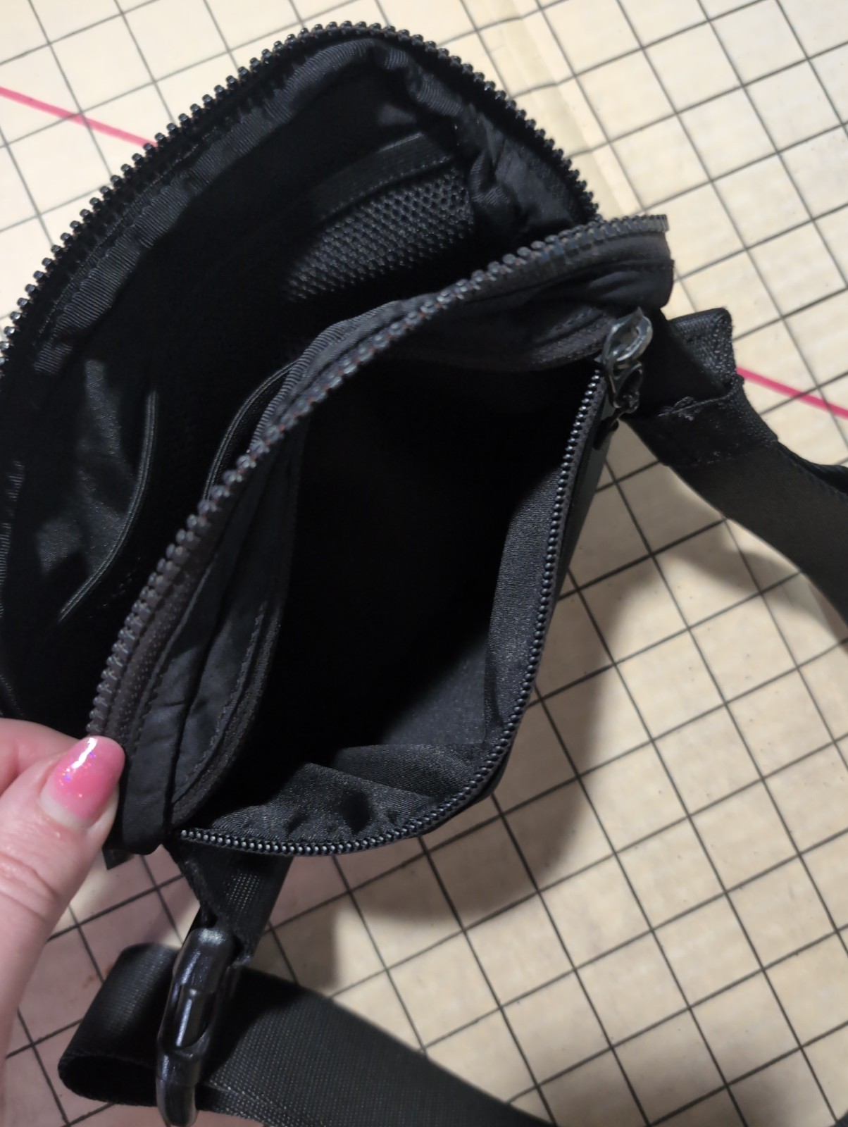Lululemon Everywhere Belt Bag 1L Black Adjustable Pack Crossbody Nylon Fanny Pak