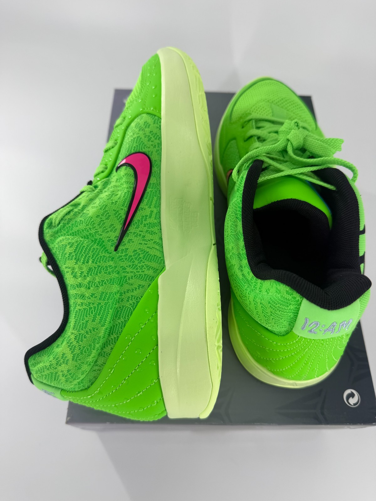 Nike Ja 2 NRG NY Green Strike Hyper Pink Black IB8235 300 Men’s Size 10 New