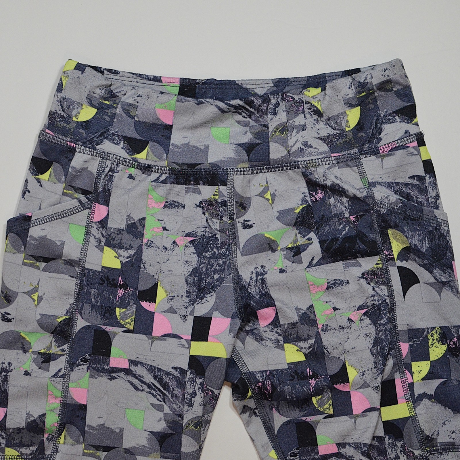 Athletic Pants Girls L 10/12 Gray Multicolor Pockets Athletic Works Yoga Sports