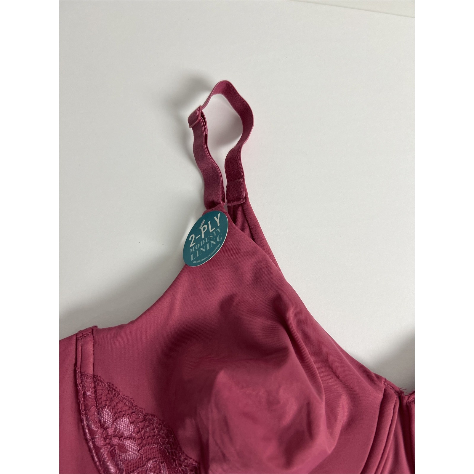Vanity Fair Womens Bra Size 42DDD Radiant Collection Lover’s Knot Dark Pink A71