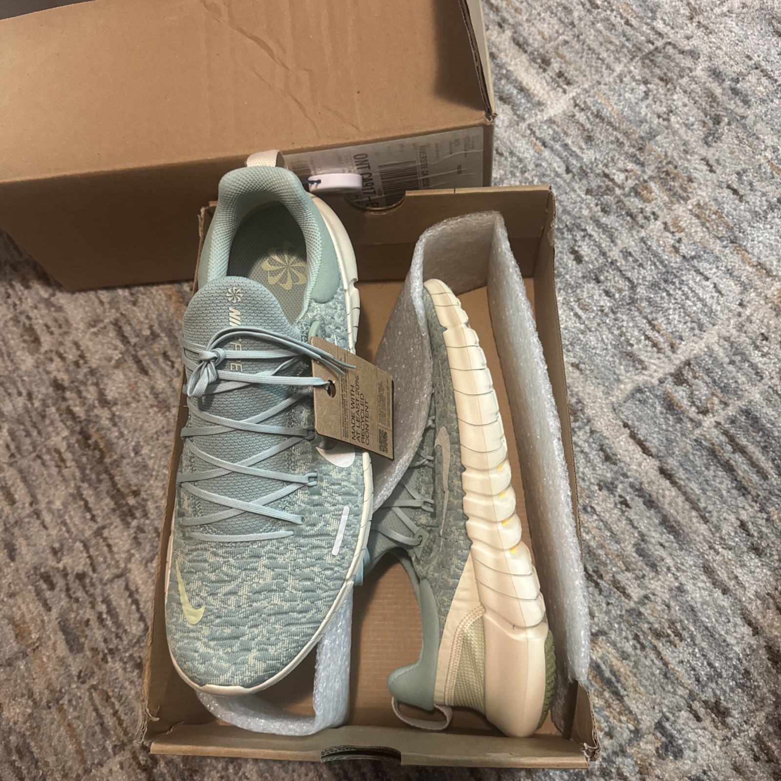 Size 10 Nike Free Run 5.0 Olive Aura (2021)