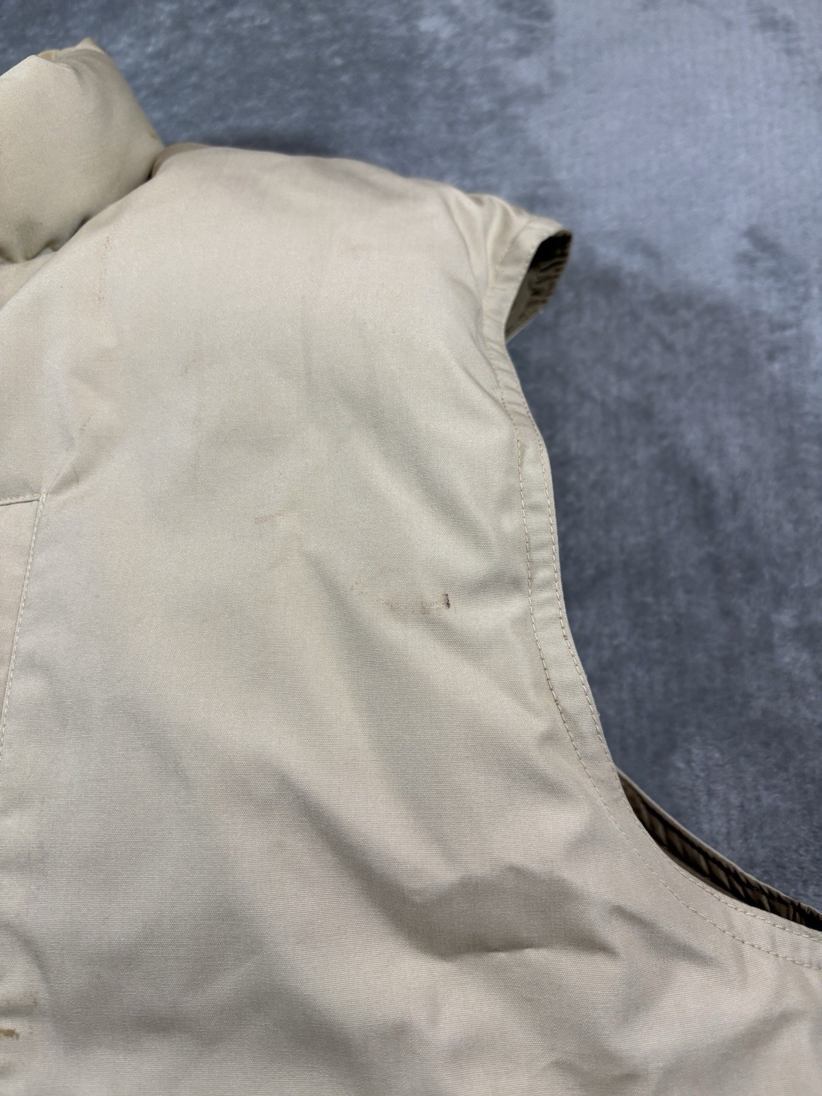 VINTAGE Orvis Vest Men Medium Beige Goose Down Puffer Coat Insulated Hiking 80s