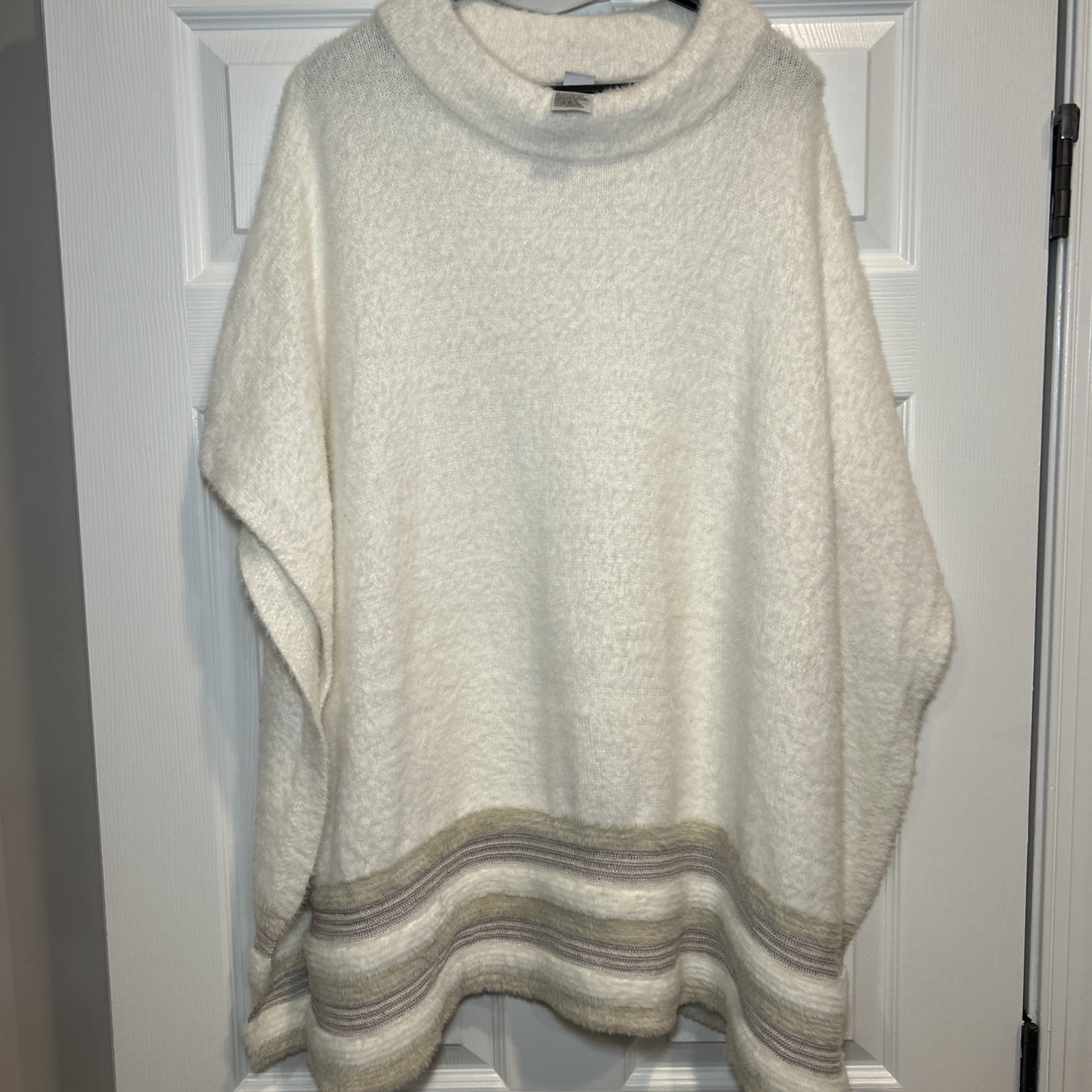 Cream CHICO’S MIXED STITCH PONCHO WINTER WHITE L/XL Horizontal Stripe