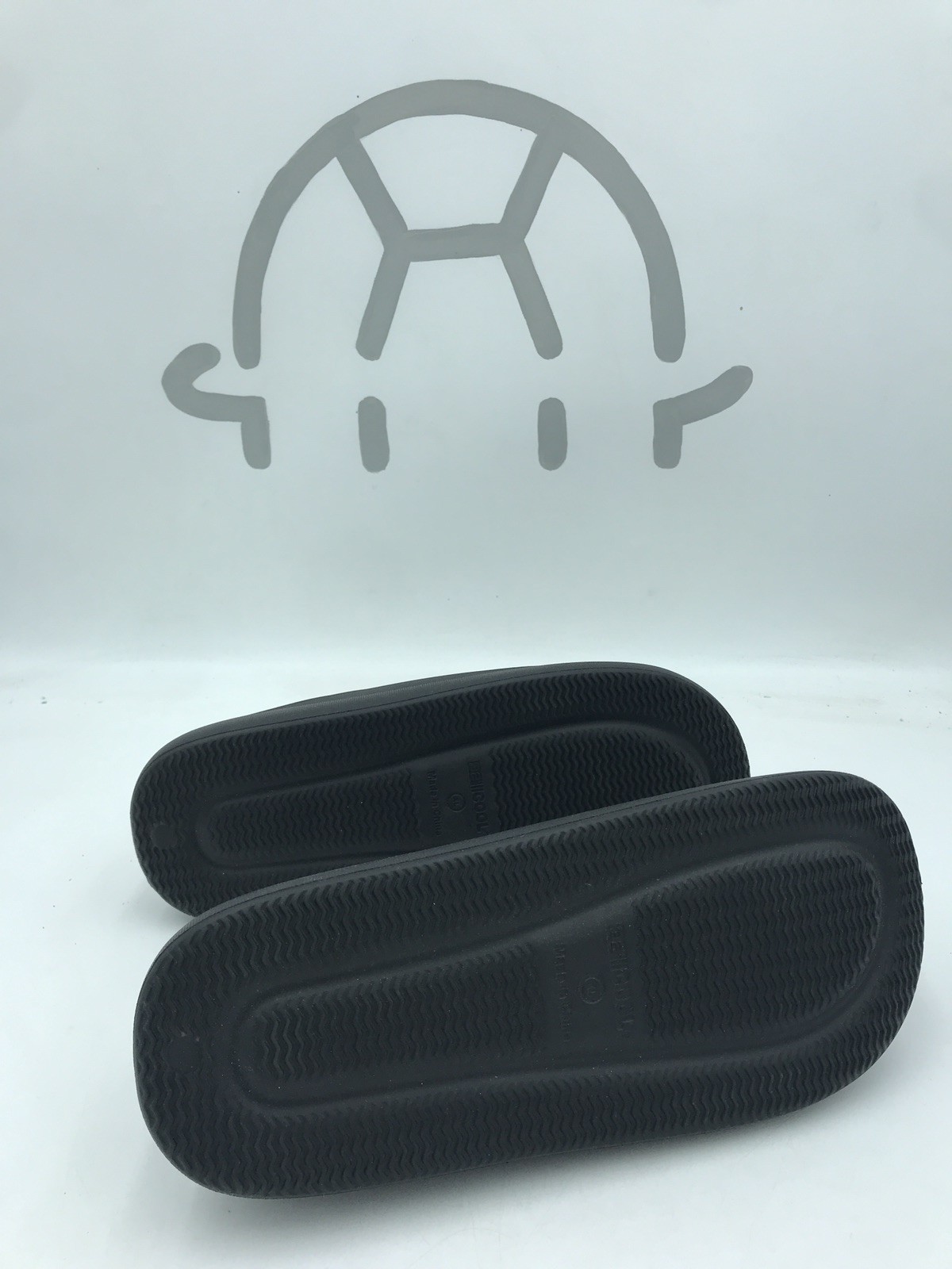 32 Degrees Cool Cushion Slide Unisex Sandals Black Pick Size