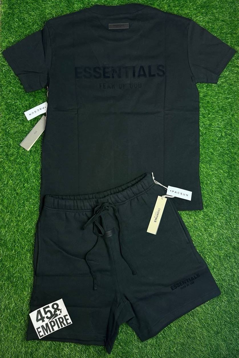 Essentials Fear of God Black Men’s 2-Piece Set M Logo Drawstring Tee Shorts
