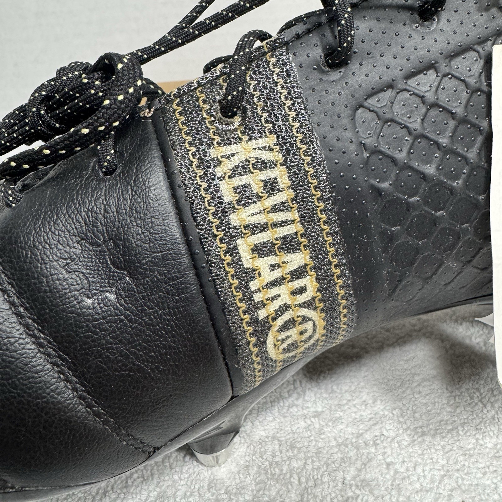 NEW Adidas Kakari X Kevlar *Size 16* Rugby Cleats BY2538 Soccer – No Box/Tool