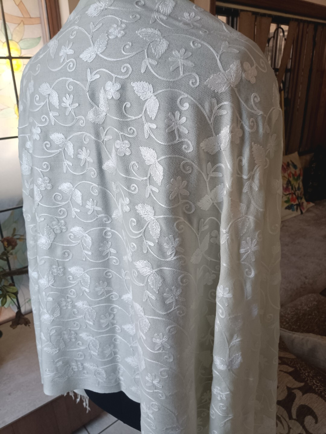 OFF-WHITE WEDDING STOLE KASHMIR PASHMINA CREWEL EMBROIDERY 100% CASHMERE SHAWL