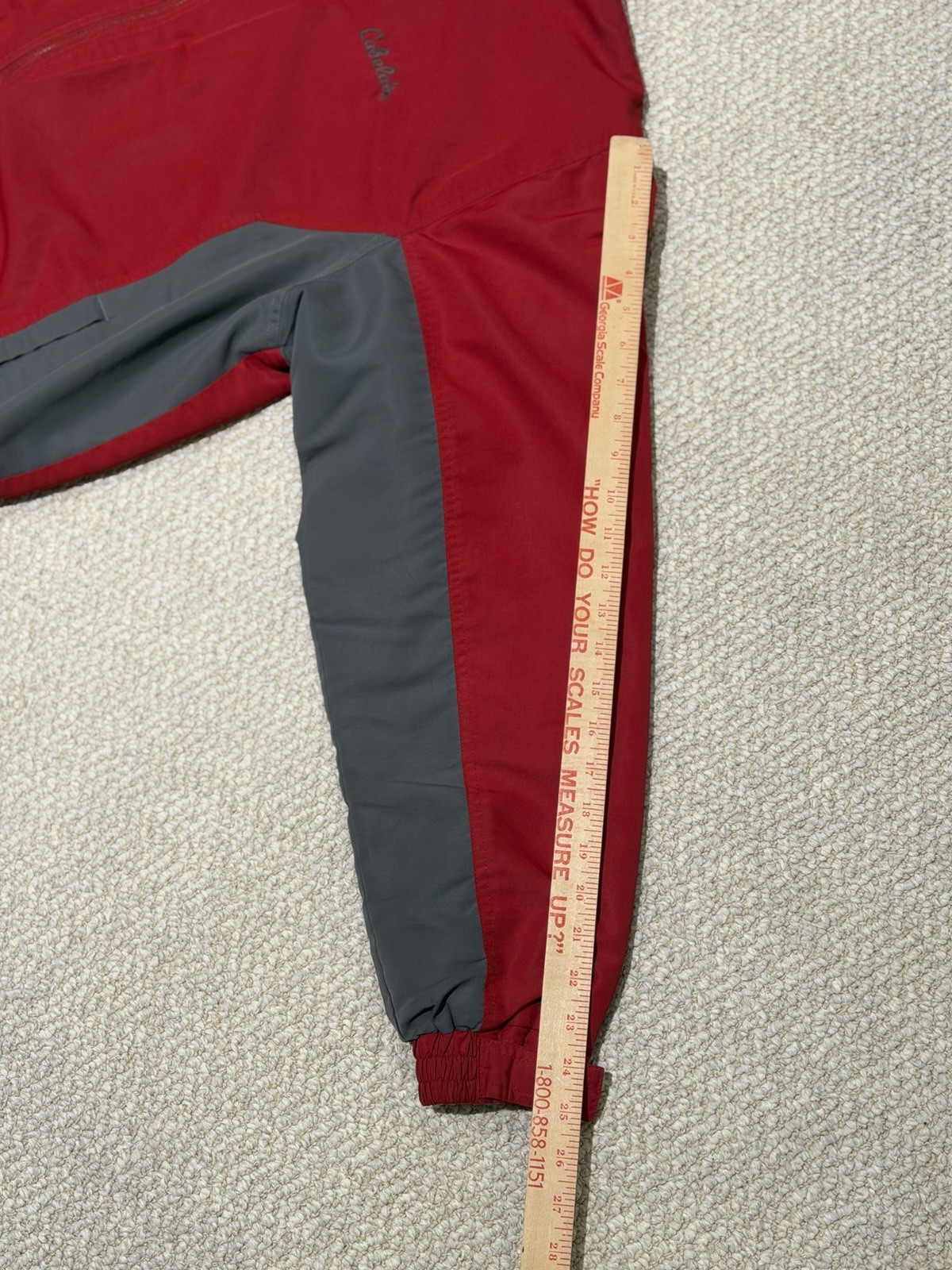 Vintage Y2K Cabela’s Men’s L Red/Gray Hooded Full Zip Jacket With Pockets