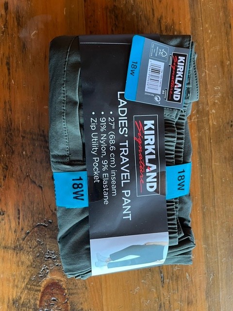 Kirkland Signature Womens Everyday Travel Pants with Pockets Green 18W Plus Size