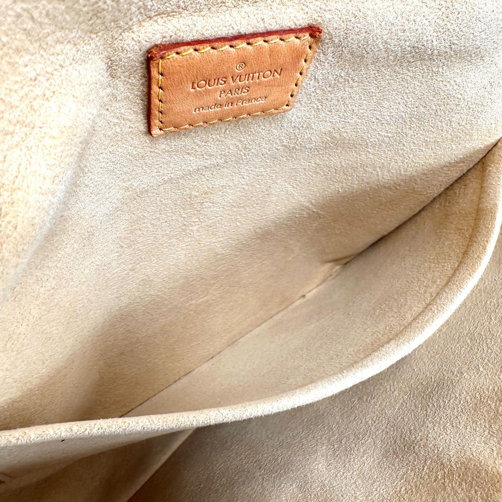 Louis Vuitton Hudson PM Monogram Shoulder Bag