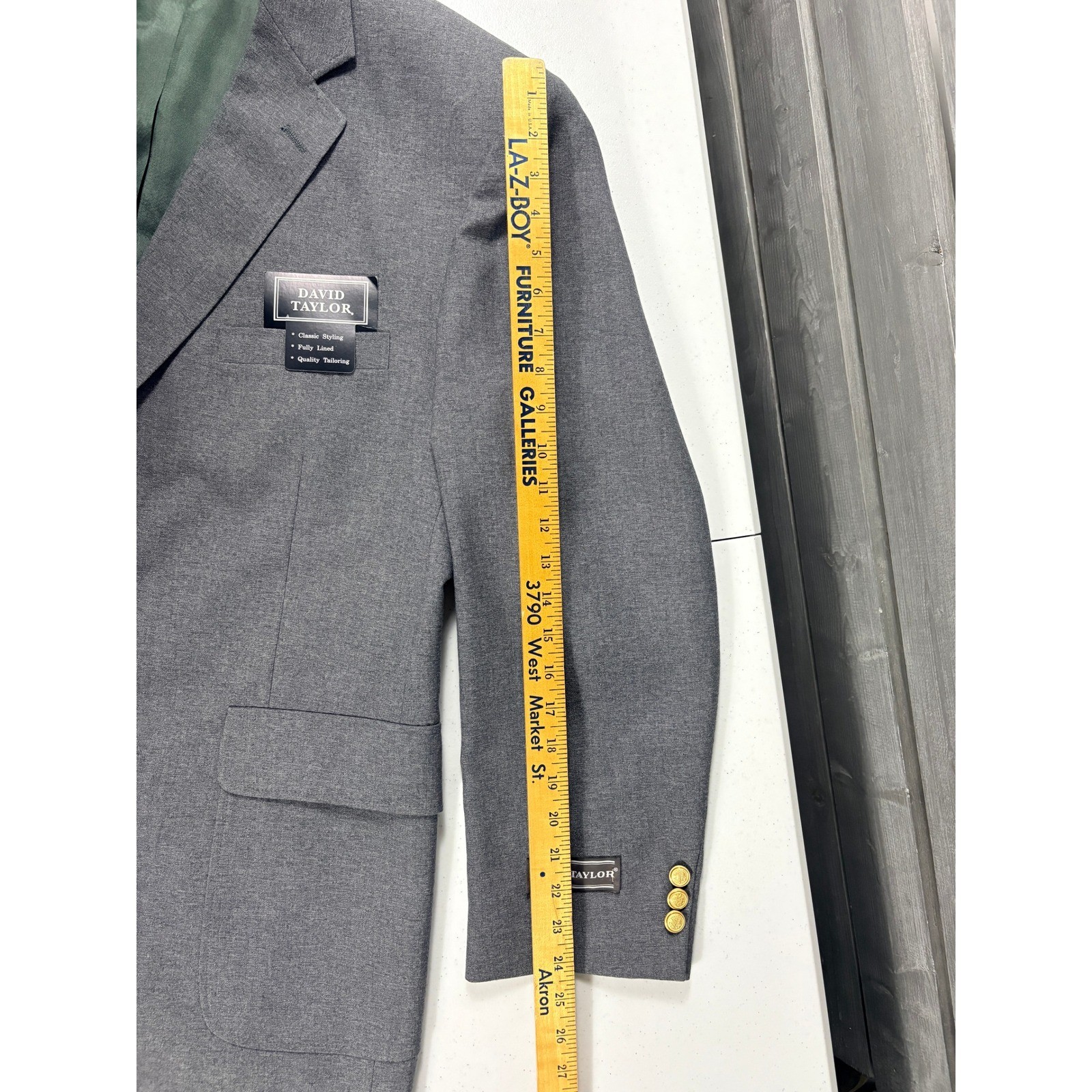 Vtg David Taylor Mens Gray Wool Blend Blazer Sport Coat 44R Gold Buttons NEW NWT