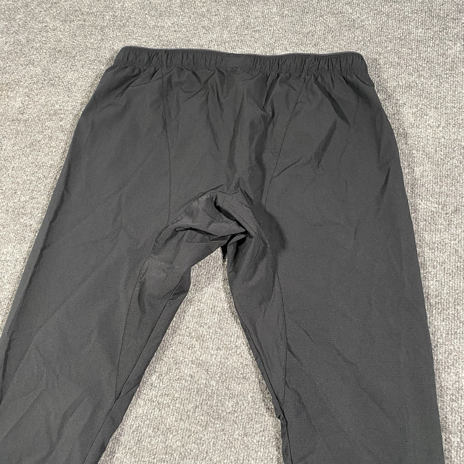 Paskho Pants Mens M Black Tech Minimalist Performance Stretch 32×32 Windbreaker