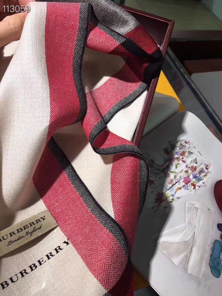 BURBERRY SCARF SHAWL AUTHENTIC 100% CASHMERE BEIGE BROWN BLACK CLASSIC LOGO