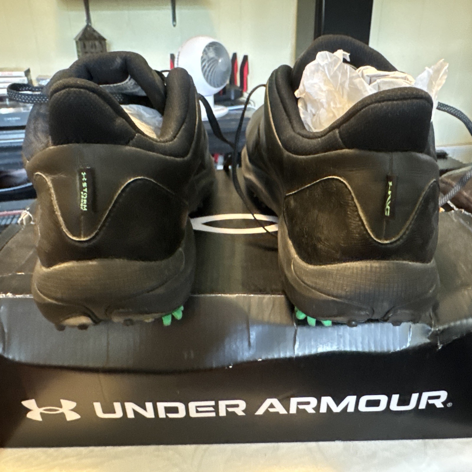Under Armour HOVR Mens Size 15 Black Golf Drive Pro Shoes Spikes 3026919-001
