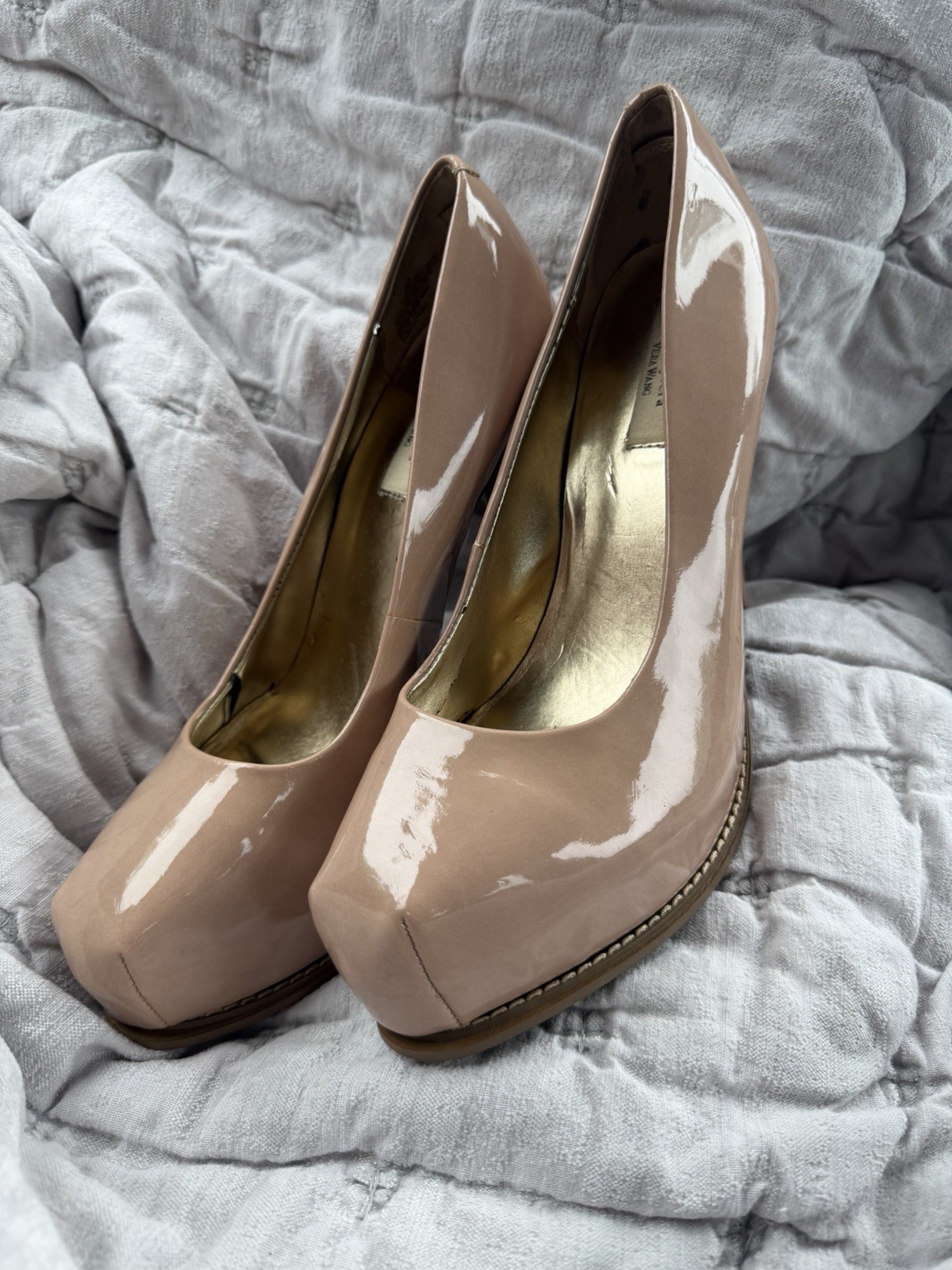 Simply Vera Vera Wang Beige Patent Leather Stiletto Square Toe Pumps 8.5