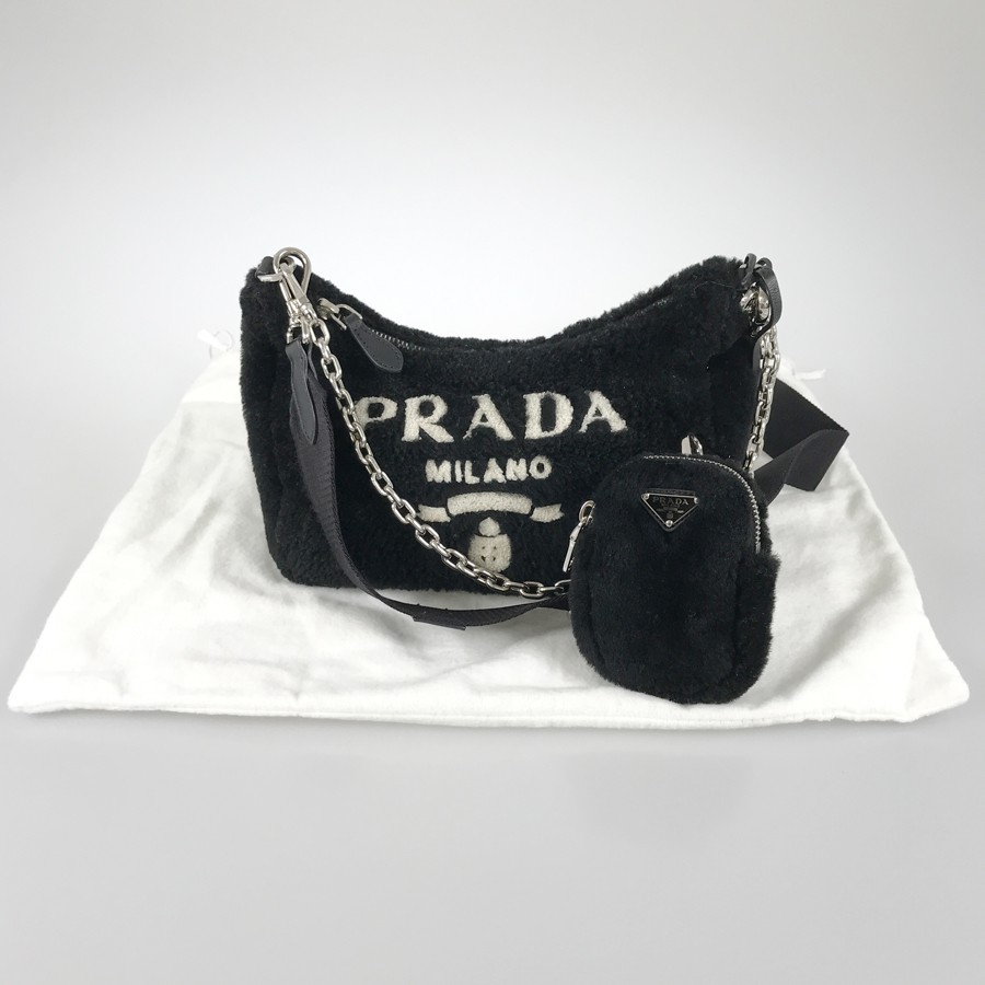 PRADA Re-Edition 2005 1BH204 Wool Shoulder bag
