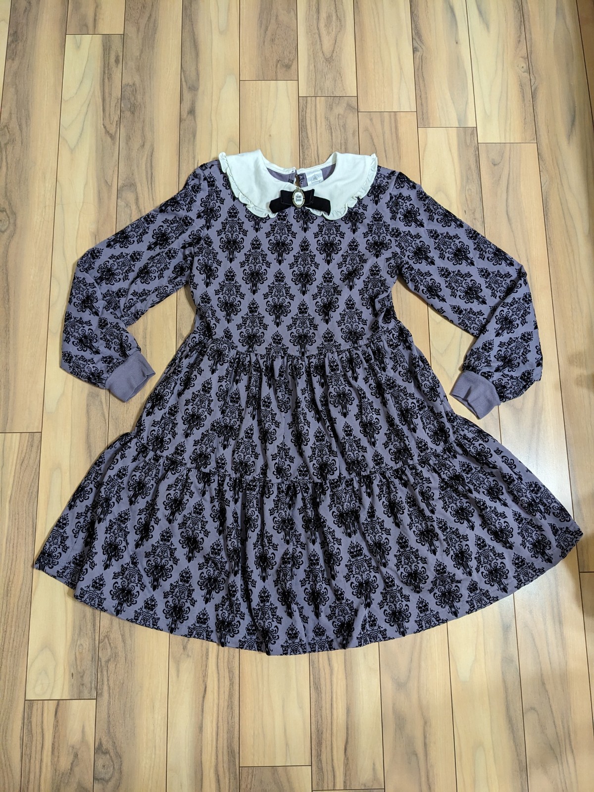 EUC! Disney Parks The Haunted Mansion Wallpaper Long Sleeve Collar Dress Size S
