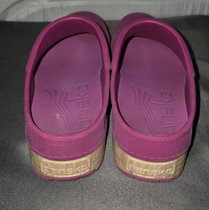 2025 Dansko Women’s Kane Molded Fushia EVA Clog Size 42 EU /11.5-12 US