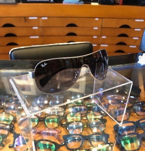 NEW IN BOX RAY-BAN RB3471 WRAP SUNGLASSESSilver Chrome Metal Wrap Dark Gradient