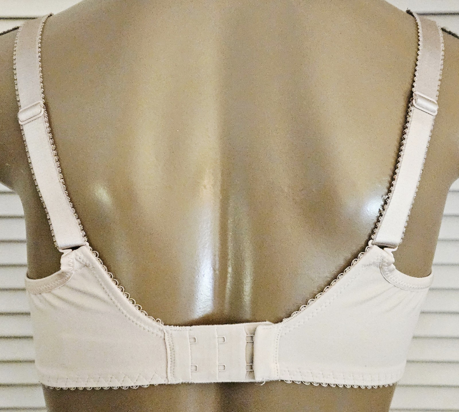 NWOT FANTASIE FL10131 Spacer Molded Cups Underwire Bra 34G Nude Beige